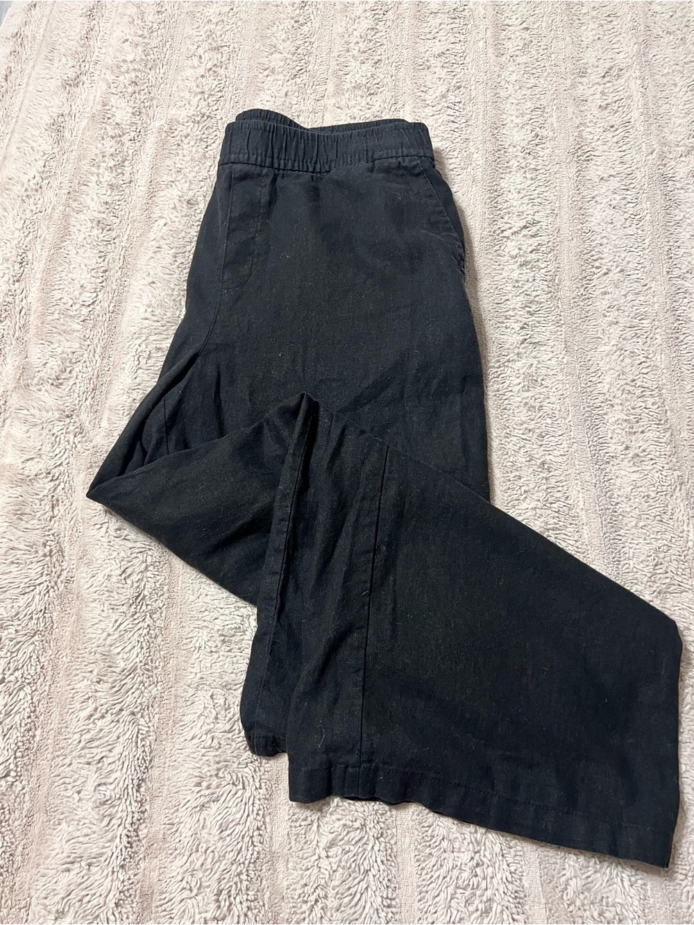 Wide leg linen lounge pants with functional pockets & drawstring